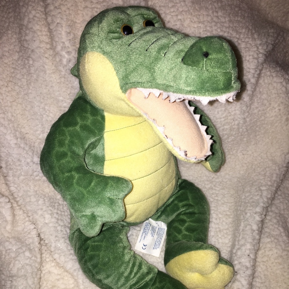 Stuffed Alligator🐊 - Picture 5 of 6